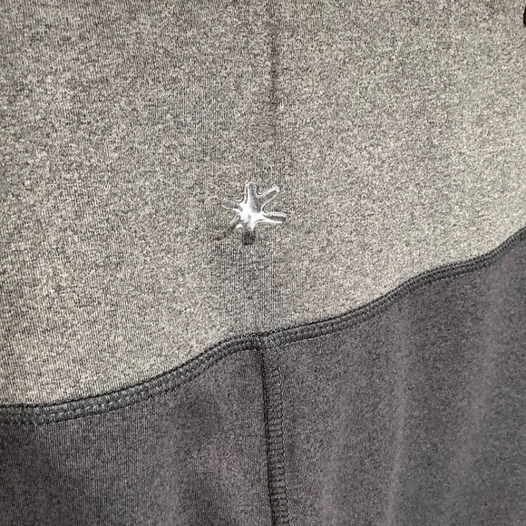 SPLENDID 3 Shades Grey Color Block Leggings Size S - Picture 6 of 11